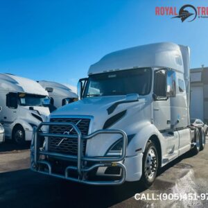 2022 VOLVO VNL 760