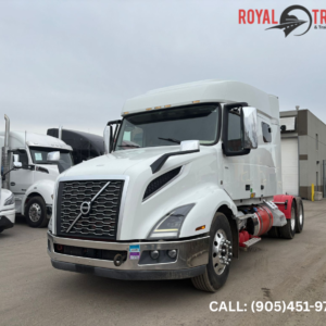2022 VOLVO VNL 740 WITH APU