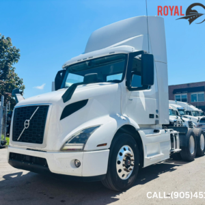 2020 VOLVO VNR 300 DAYCAB