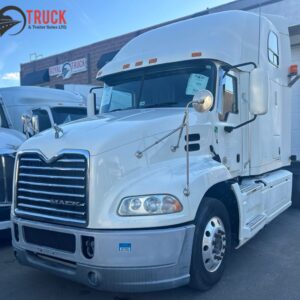 2016 MACK SLEEPER